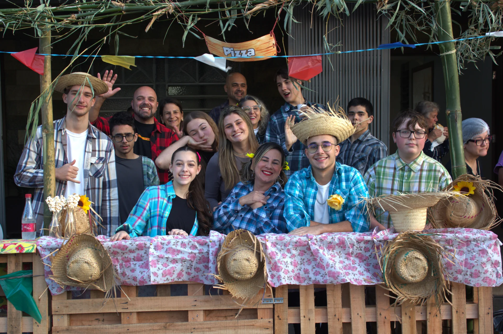Festa da Colheita: Fé, Alegria e Comunhão para Toda a Família